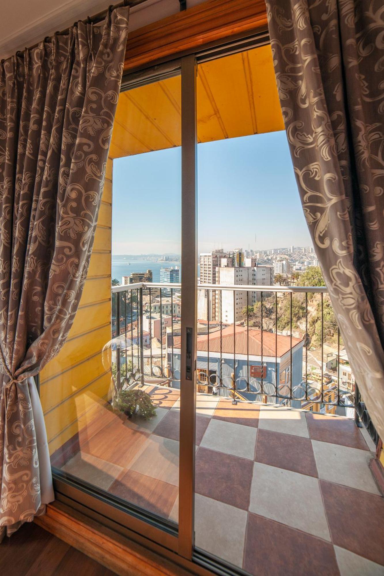 Hotel Boutique Casa Vander Valparaíso Esterno foto